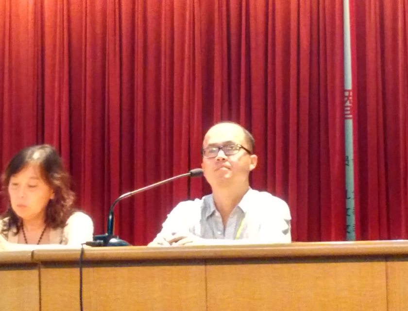 教务科科长孙腾老师发言。